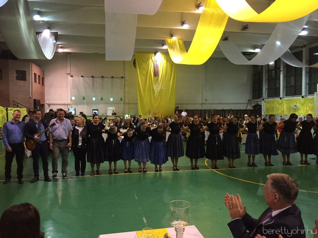 12. Jótékonysági Kórházbál 23